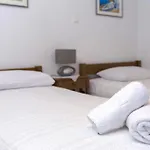 Ii * Moutsoúna
